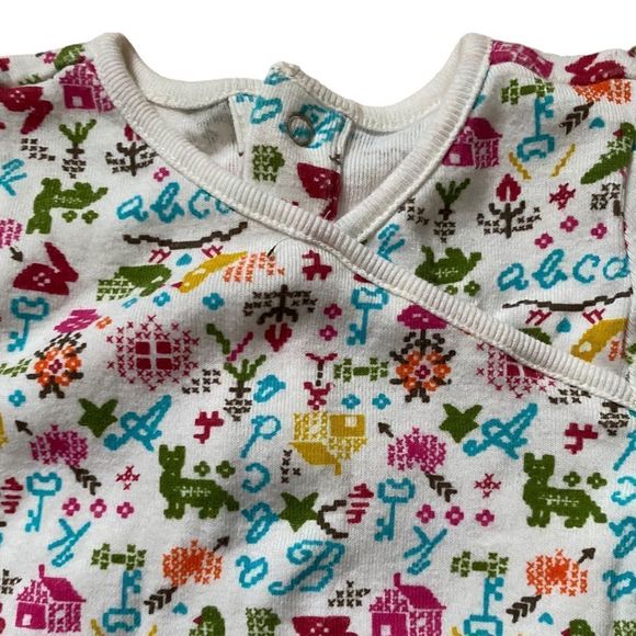 3/$15 ✨ Old Navy: Long Sleeved Chest Wrap Onesie with Colorful Print - Picture 3 of 6